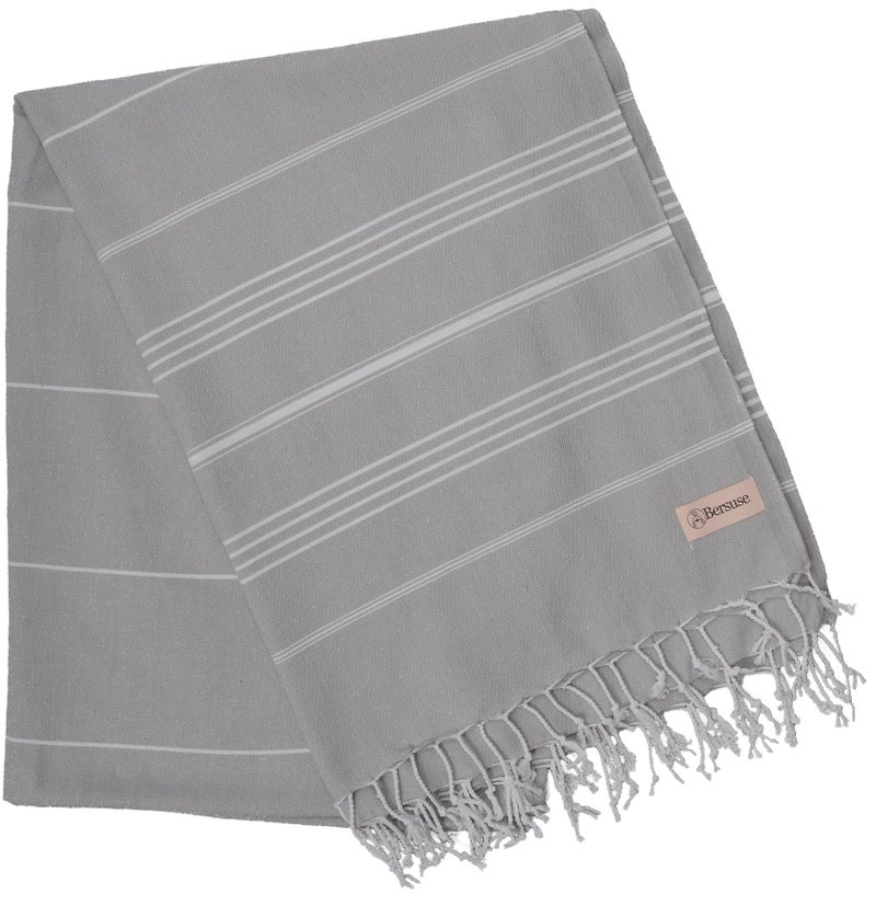 Bersuse Towels Anatolia XL Beach Blanket Throw Blanket Turkish Towel 100% Cotton Extra-Large Quick-Dry Lightweight Premium Peshtemal Towel - 61x82 Inches, Silver Grey - Image 4